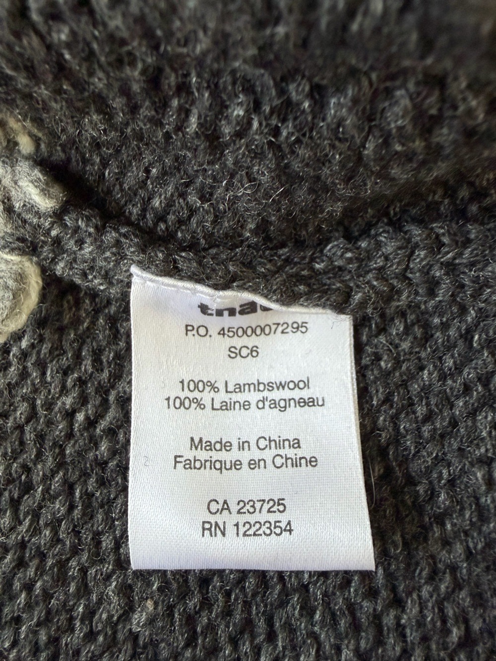 ARITZIA TNA SEA TO SKY 100% LAMBSWOOL COWICHAN STYLE CARDIGAN SWEATER - Picture 6 of 8